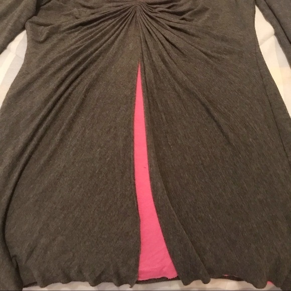 Bailey 44 2 layer long sleeve top small - Picture 3 of 10